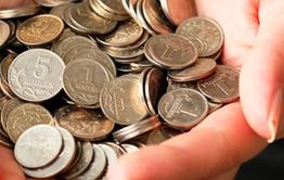Последствия коронавируса: разбитые копилки и долговые тетради