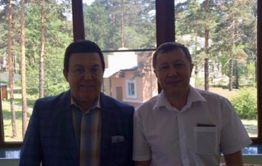 Сидя в СИЗО, Михаил Лазуткин вспоминает песни Кобзона