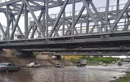 Улицу Лазо в Чите залило  
