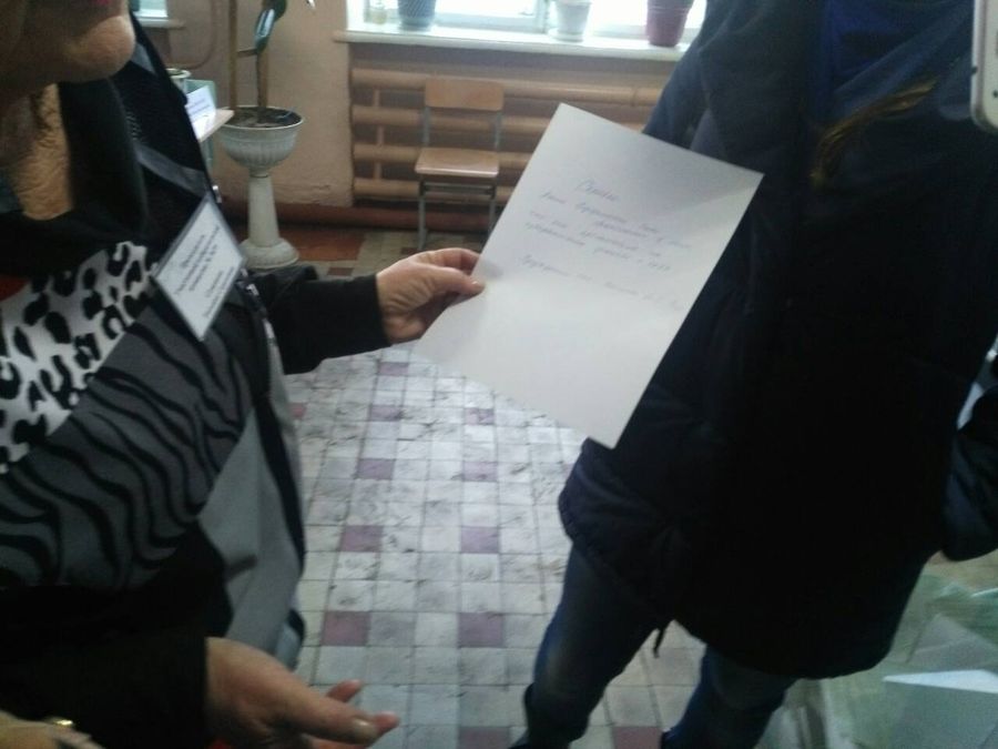 Скандал на участке в Атамановке вызвала справка об участии в выборах