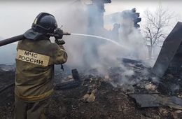 Перекинувшийся с туалета огонь чуть не сжег детский сад в Забайкалье