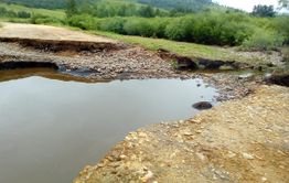 Размытую дорогу Дарасун - Солнцево восстановили. Колян из Зубарево получит свежую “Вечорку”