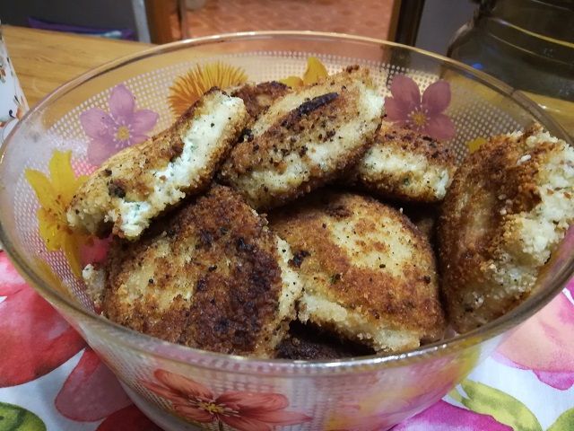 Блюдо дня: котлеты из пикши с картофельным пюре