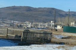 Двое юношей в Забайкалье избили полицейского и подожгли его машину
