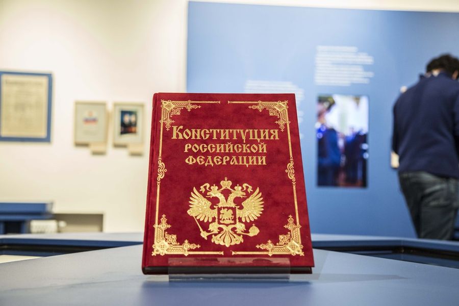 ​Путин утвердил дату голосования по поправкам в Конституцию — оно пройдет 22 апреля