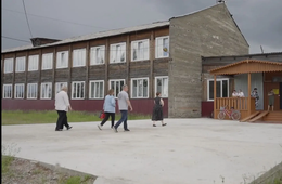 Школу в Чаре не закрывают: власти выбрали компромисс