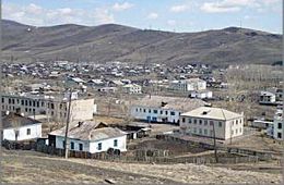 Переселенцев из ветхого жилья в Калангуе заставляют сносить хозпостройки