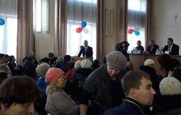 Водители маршрутки № 58 устроили помойку на конечной остановке в Чите