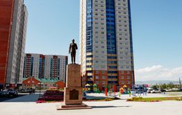 29-летняя девушка выпала из окна многоэтажки в Чите 