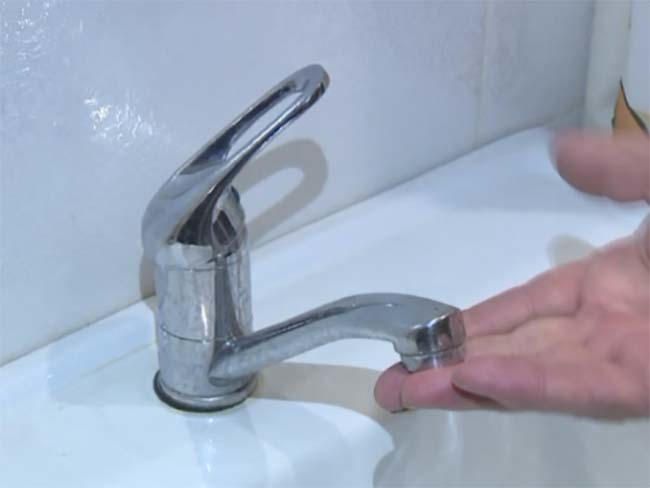 Жители Антипихи по-прежнему остаются без горячей воды 