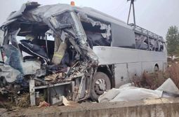 Пассажирский автобус и большегруз столкнулись в Улетовском округе