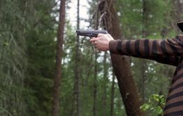 Забайкальские полицейские начали проверку по сообщению о перестрелке в лесу Нерчинского района