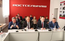 ​Совладелец одного из крупнейших заводов России «Ростсельмаш» Константин Бабкин рассказал о планах развития сельского хозяйства в Забайкалье