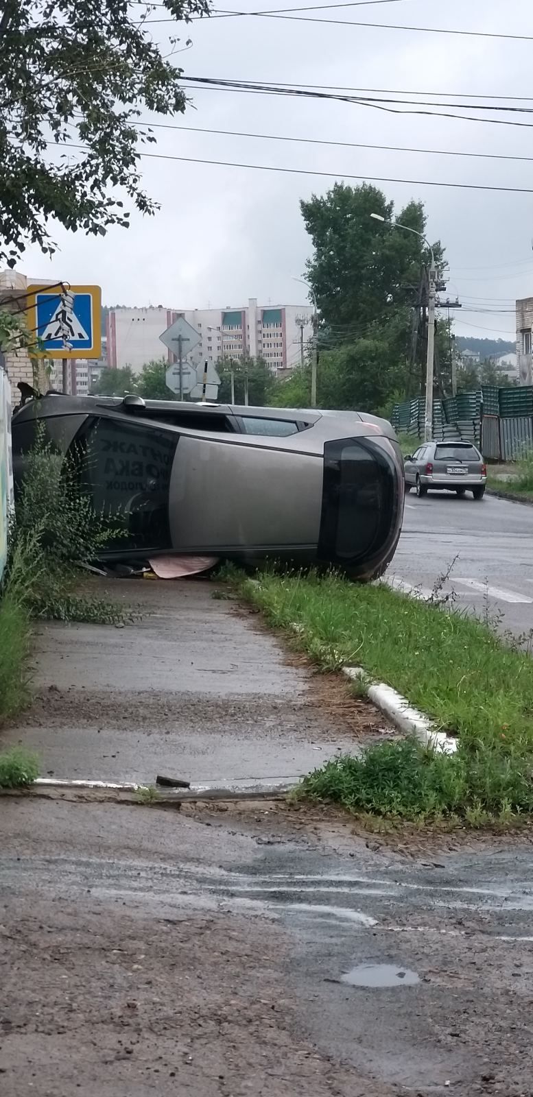 В сети появилось видео ДТП с участием полицейской «Газели» в Чите