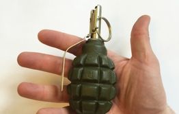 ​В отношении краснокаменца, бросившего в щиток боевую гранату, возбудили уголовное дело