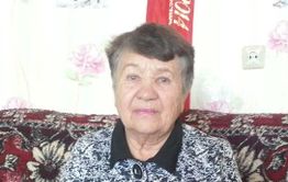 Бомж с медалью материнства