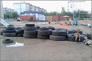В одном из дворов КСК готовятся к Майдану