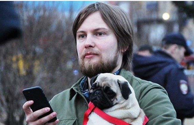 Блогера из Читы оштрафовали на 30 тыс. руб. за сон с Зеленским