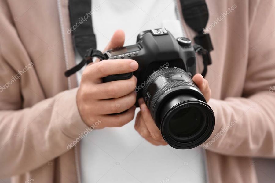 Россиян предостерегли от публикации чужих фотографий в соцсетях