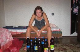 Читинка пришла в гости к знакомому и украдкой своровала 28 тысяч рублей