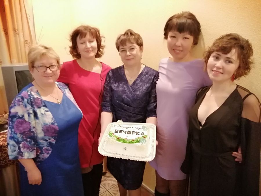 С Новым годом! Поздравления от сотрудников «Вечорки»