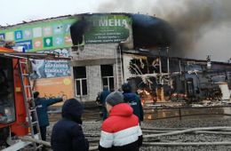Кому принадлежал сгоревший в 1 микрорайоне торговый центр и при чем здесь авторитет Василёк?