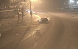 Лихач ночью снес дорожный знак в Чите