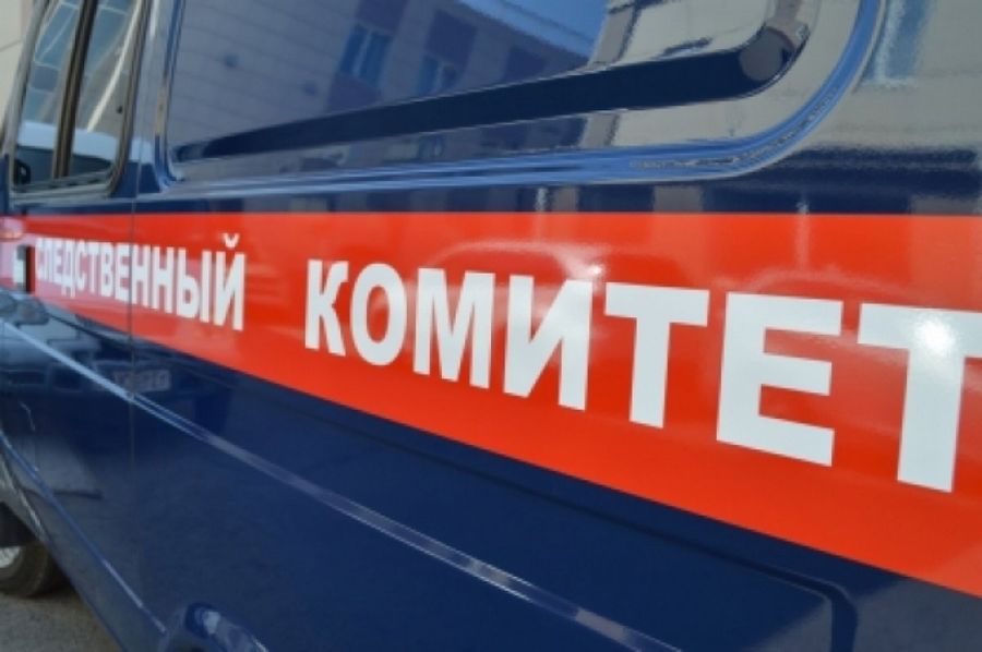 Школьник выпал из окна второго этажа в Чите