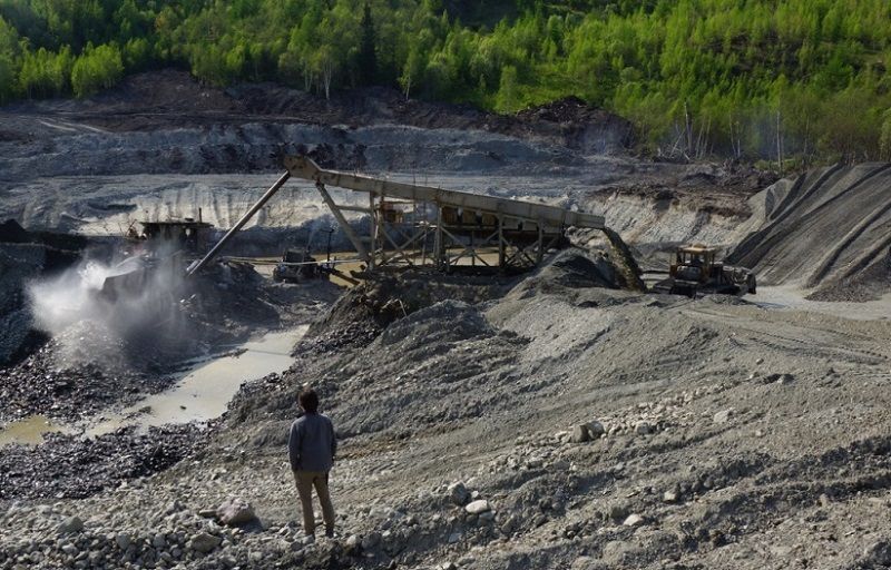 ​В Нер.-Заводском районе ради китайских золотодобытчиков уничтожают детский лагерь отдыха