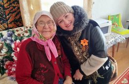 Юбилейные медали Победы вручили труженицам тыла