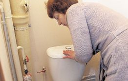 Жителям дома в Борзе отключили канализацию и воду за долги, несмотря на мораторий,  введенный правительством РФ
