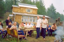 Лжесвидетели и угрозы ради показаний против Тахи