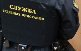 В Краснокаменске судья из Читы силой хочет забрать своего ребенка у бывшего супруга