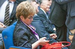 Спикер краевого Заксобрания Жданова обозвала СМИ помойкой!