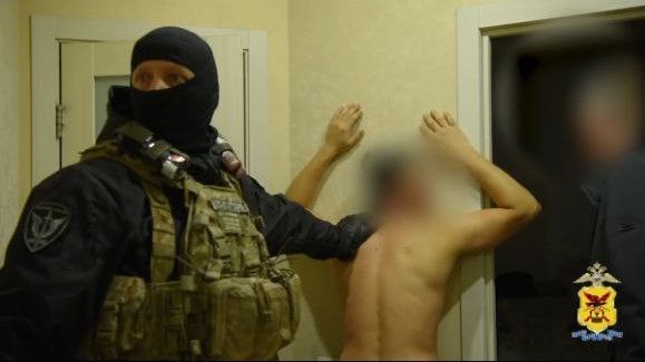 Вымогатели и наркокурьер задержаны в Чите