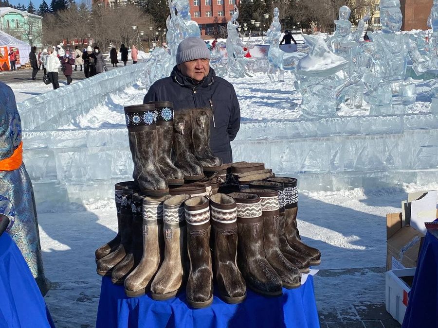 На площади Ленина в Чите буддисты отмечают Новый год