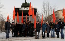 ​Коммунисты из Читы грозятся приехать в Москву к Путину на танке