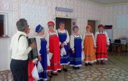 Жительница Петровск-Забайкальского района благодарит коллектив «Балягинские узоры» за благотворительные концерты