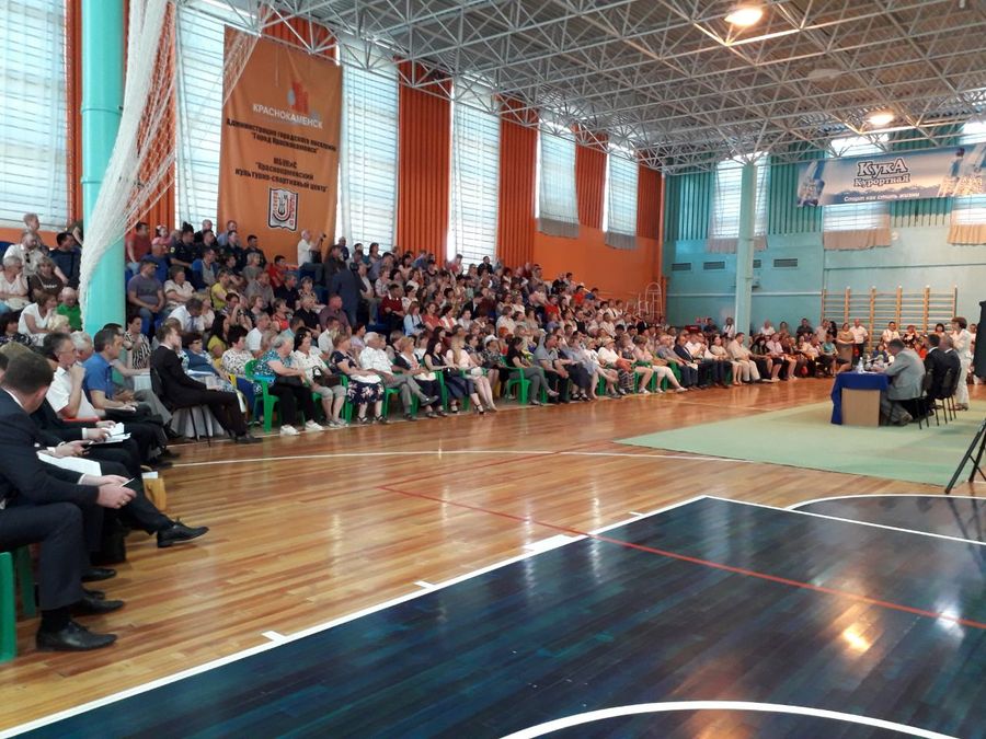 Полная «Аргунь» пришла на встречу с врио в Краснокаменске