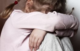 Читинца обвиняют в сексуальном насилии над 7-летней падчерицей
