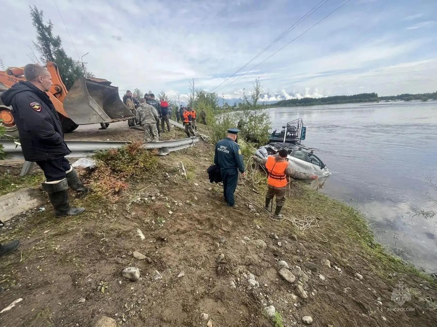 Тело девушки найдено в реке Чара спустя неделю после ДТП