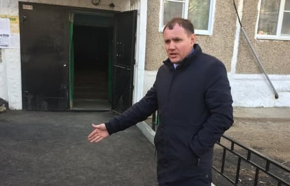 Уголовное дело в отношении главы Нерчинского района связано с контрактом по благоустройству стадиона — Следком 