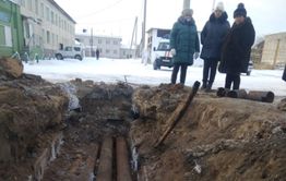 Авария на теплотрассе в селе Маккавеево устранена
