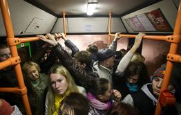 ​Маты, угрозы и жадность - водители маршруток в Чите обнаглели