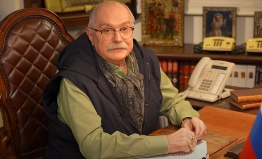 Режиссер Никита Михалков заинтересовался блогером Понасенковым и ситуацией в селе Любовь Забайкальского края