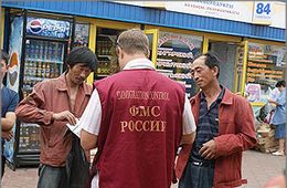 На границе с Китаем задержан инспектор УФМС