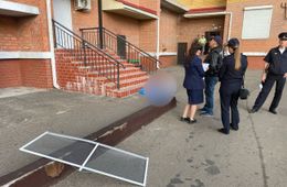 И вновь москитная сетка подвела – очередной малыш выпал из окна в Чите