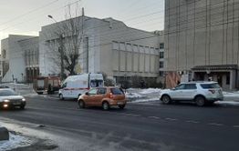 Здание госархива оцепили в Чите. Там может быть граната.