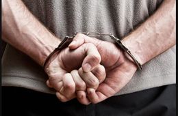 ​Двух хилокчан обвинили в убийстве двух мужчин — они избили их, бросили в подполье и подожгли дом