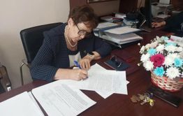 В бой идут одни старики … со старушками